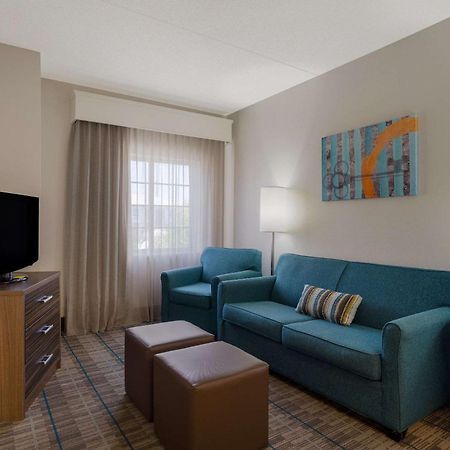 Mainstay Suites Wilmington - University Area Exterior photo